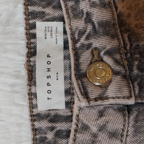 💥 Closet Closing Sale 💥 Topshop Mom Jeans Pink Acid Wash High Rise - Picture 4 of 6